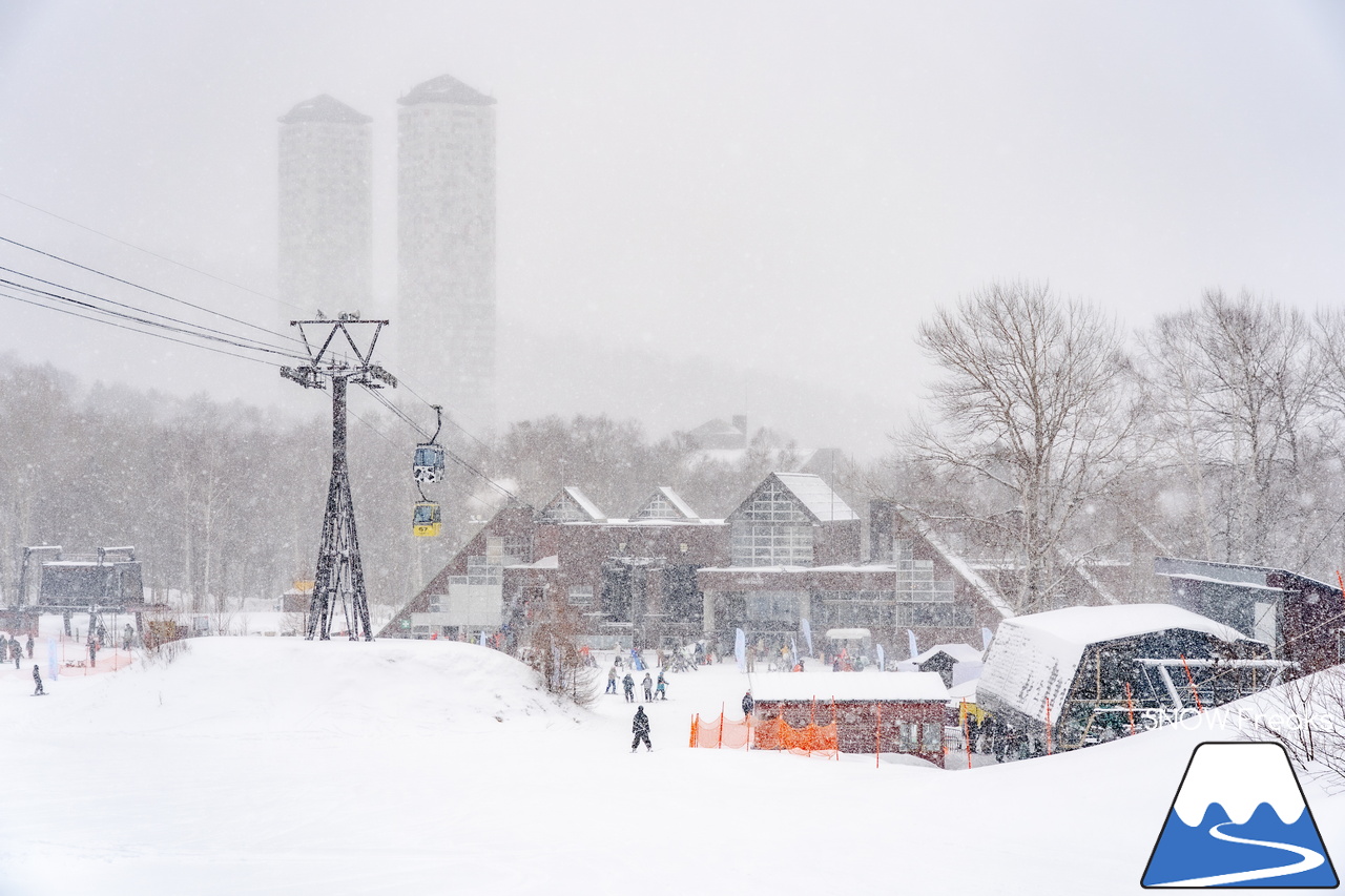 星野リゾート　トマム｜「トマフェス」に「パドルクラブ試乗会」。そして、待望の粉雪！シーズン終盤でも楽しさいっぱいの『星野リゾート　トマム』(^_-)-☆